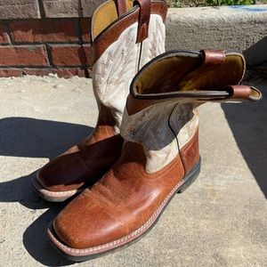 Dan Post square toe boots